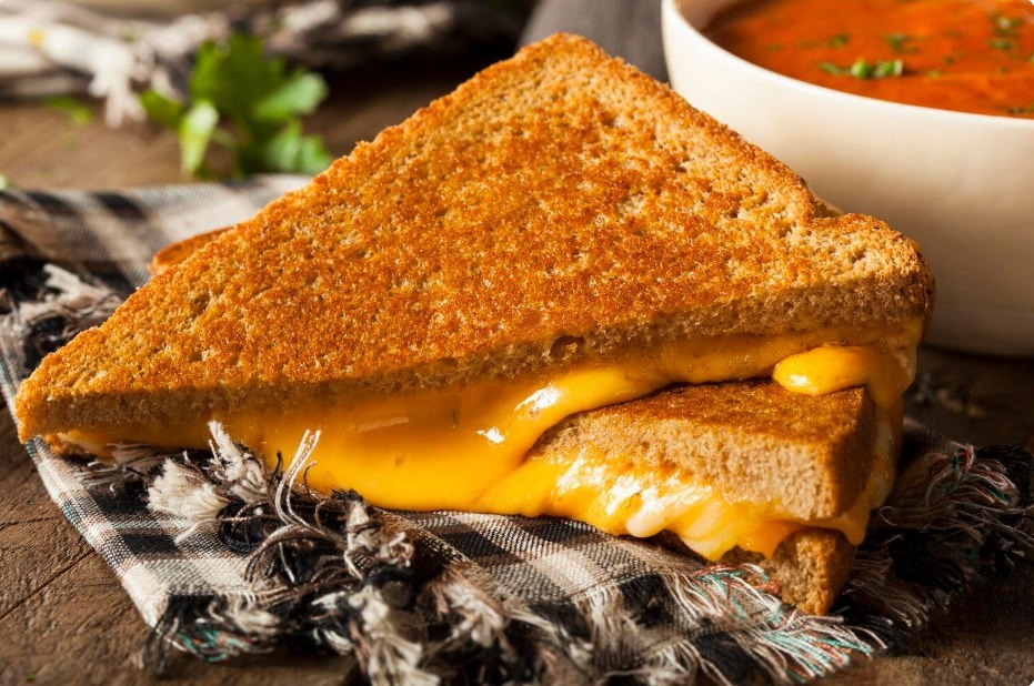 Cheesy Texas Toast