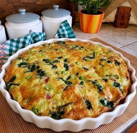 Simple Fluffy Spinach & Cheese Crustless Breakfast Quiche
